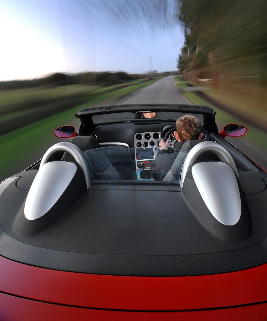 Детали экстерьера Alfa Romeo Spider (939E) 2007 года  (UK) (фото 15 из 38)